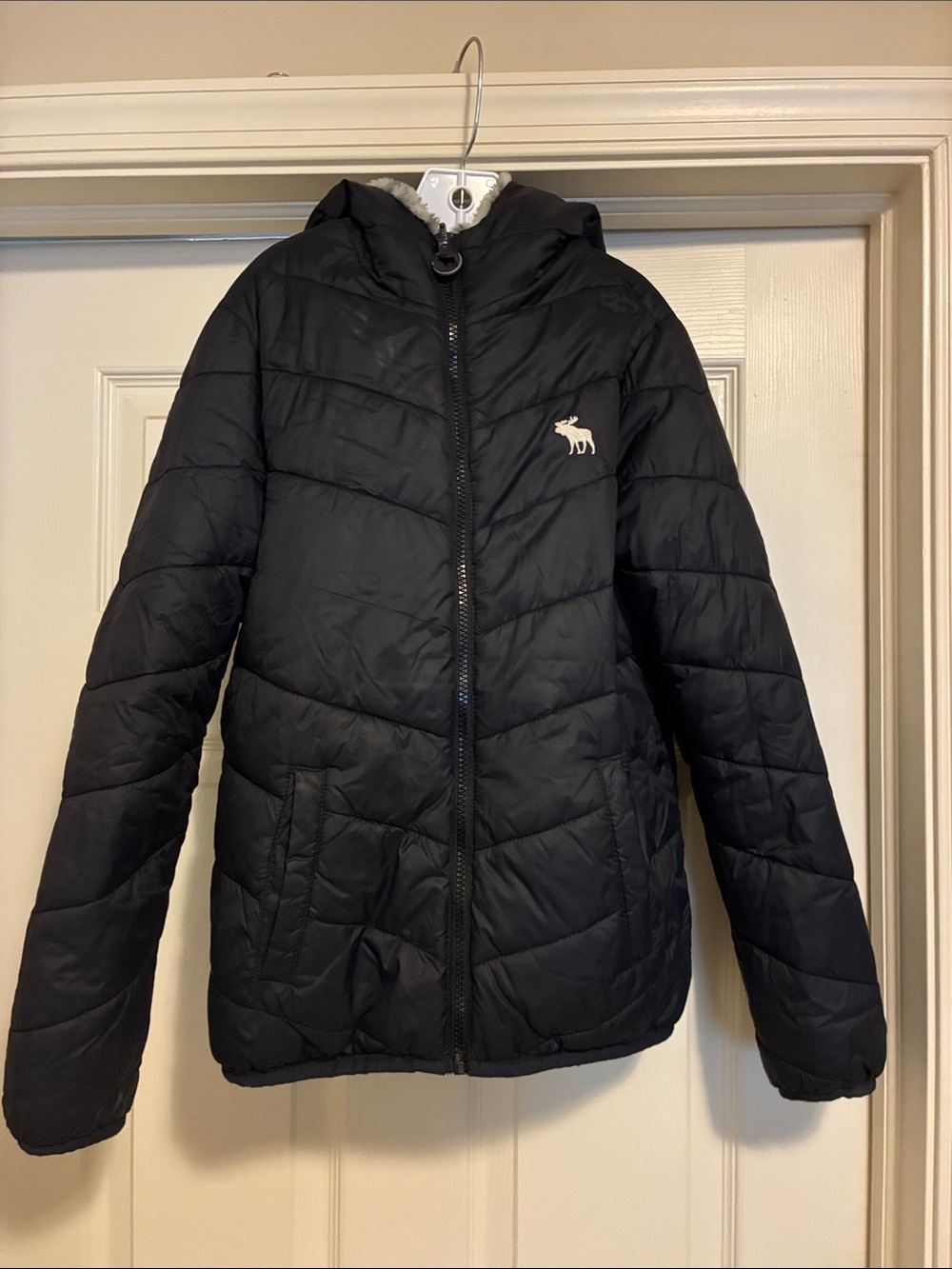 Abercrombie & Fitch Black Quilted Hooded Puffer Coat